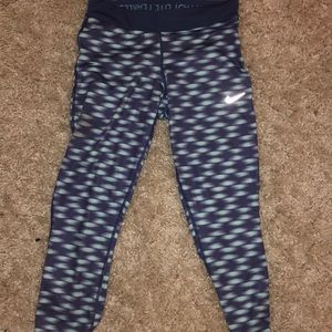 NIKE cropped leggings bluish green